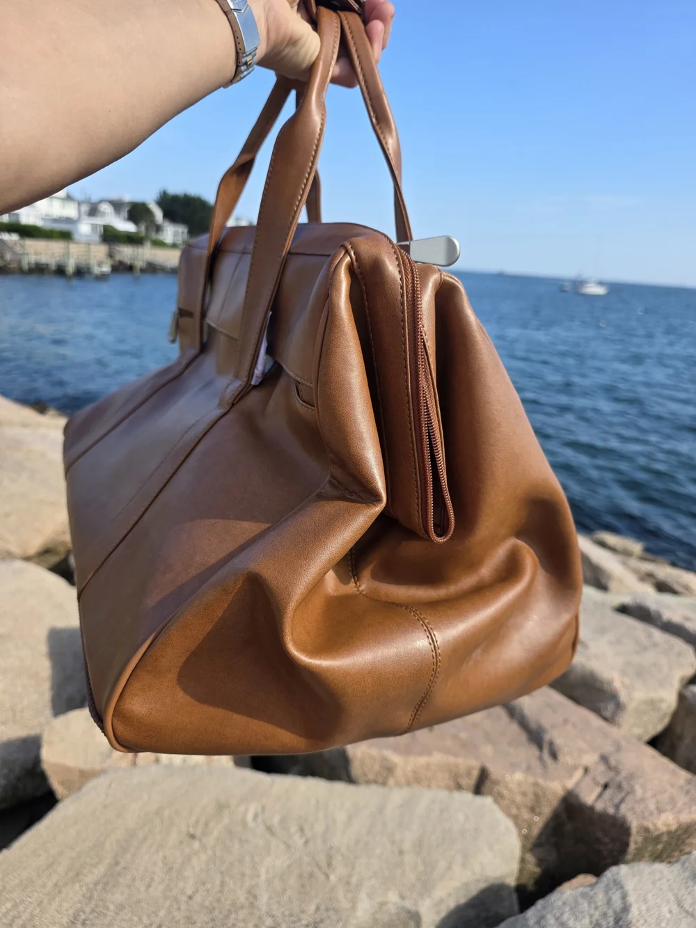Kingport Industries Genuine Leather Wide Jaw Carpenter / Travel Bag